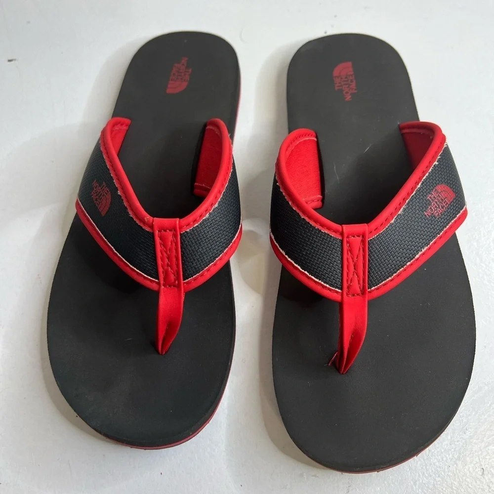 The North Face Youth Boys Base Camp Flip Flops size 12